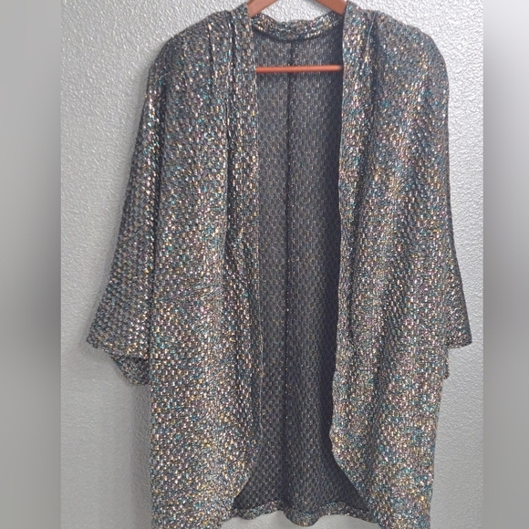 Open Cover Up Sparkles With Metallic Threads - Picture 6 of 9